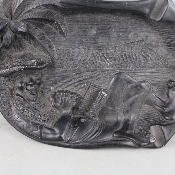 Vintage Coco Joe's Ashtray - Coco Joe on the Beach - Made with Lava - Picture 2 of 5